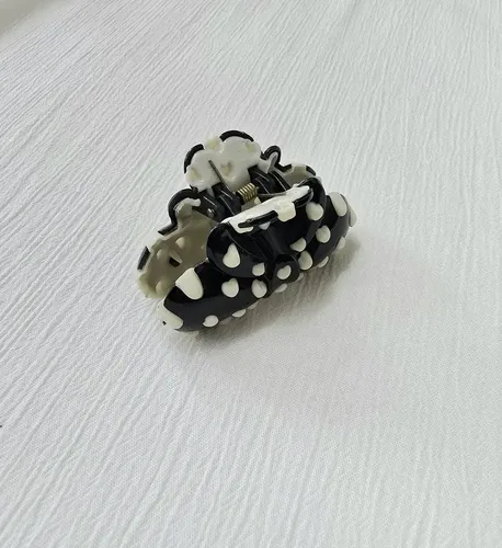 Broche Pelo Pinza Moño Negro Corazones Blancos Negro