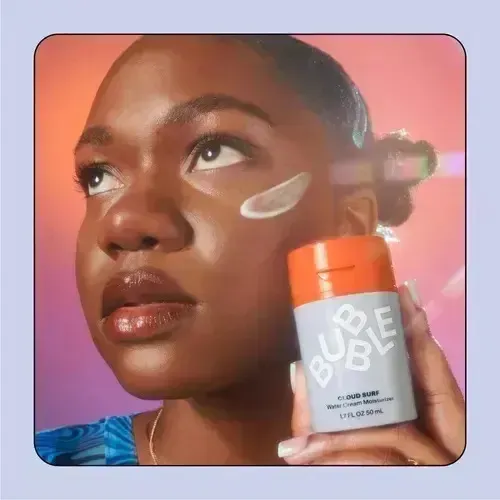 V Crema Hidratante Con Burbujas Para El Cuidado De La Piel C