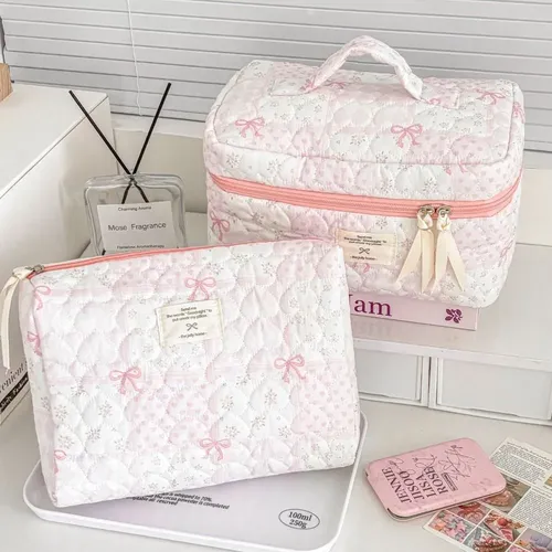 Neceser Floral Para Maquillaje De Algodón Recubierto