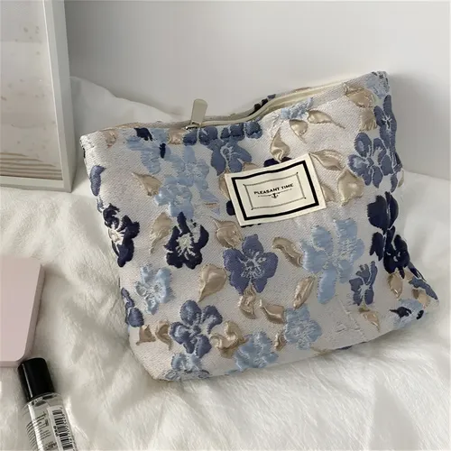 Neceser Organizador De Maquillaje Con Flores Grabadas
