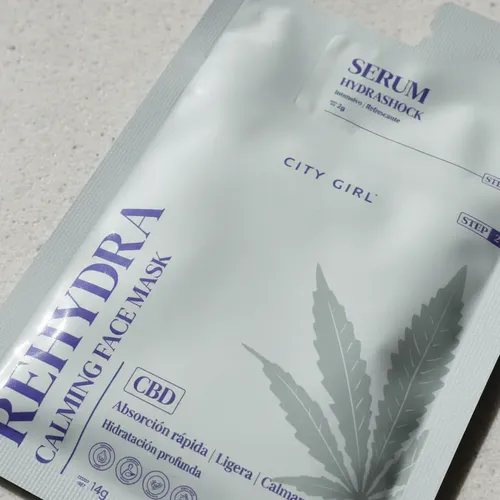 Mascarilla Facial City Girl Rehydra Calmante Con Cbd