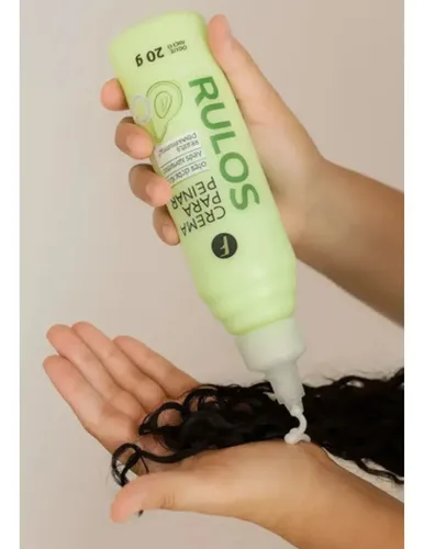 Crema Para Peinar Rulos Perfectos Frilayp X200g Con Oleo De Palta Y Acido Hialuronico – Nutricion Intensa Definicion Sin Frizz – Brillo Intenso Metodo Curly Oleo Extraordinario Absolut Repair