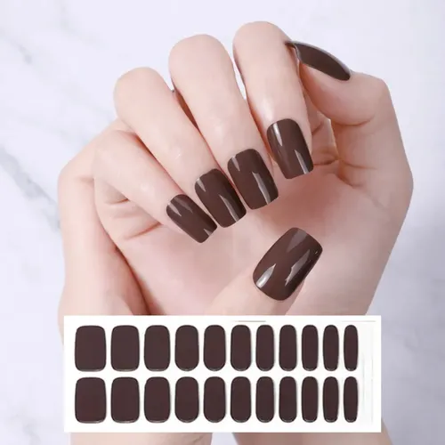 Tiras De Uñas de Gel Premium 22u Autoadhesivas – No Necesitan Lámpara Uv – Marron Chocolate