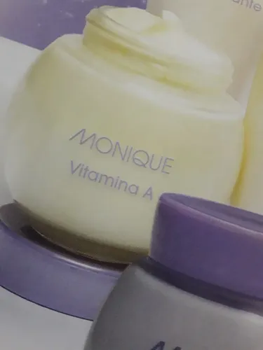 Crema Con Vitamina A De Monique