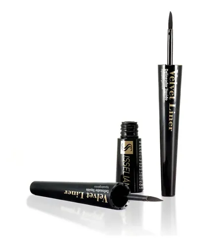 Delineador De Ojos Líquido Isselian Velvet Liner Total Black Mate Hipoalergénico