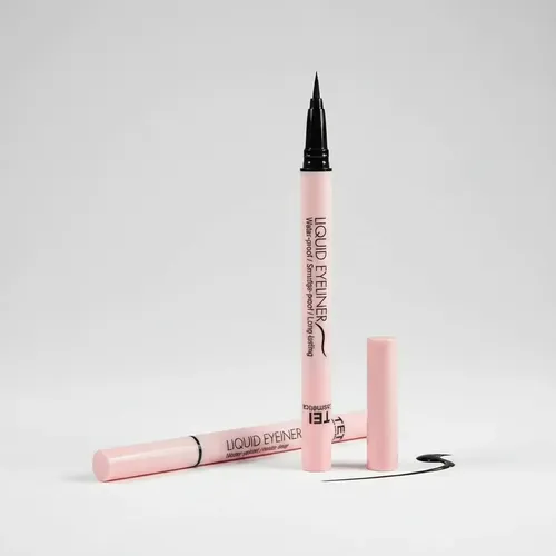 Delineador De Ojos Waterproof Liquid Eyeliner Tei Cosmetica Acabado Brillante Color Negro