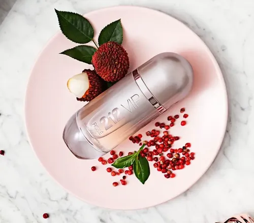 Carolina Herrera 212 VIP Rose