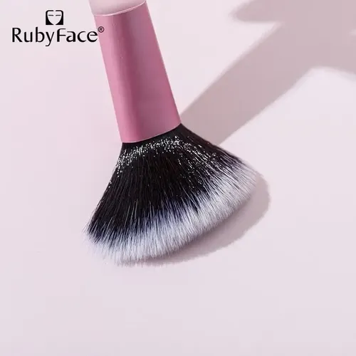 Set De 9 Mini Brochas De Maquillaje Para Viaje/travel Ruby F Rosado