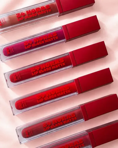 Labial Lip Gloss Mate 24 Horas Maquillaje Labios Veoquiero