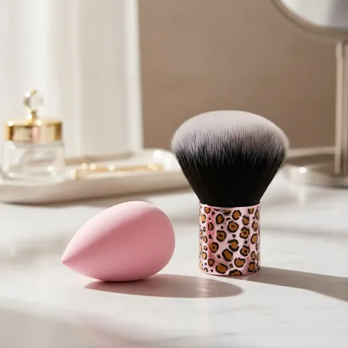 Set De Brocha Más Esponja Avon