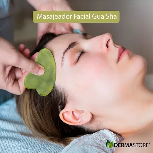 Piedra Masajeadora Facial Gua Sha de Jade Xiuyan Verde con Forma de Corazón