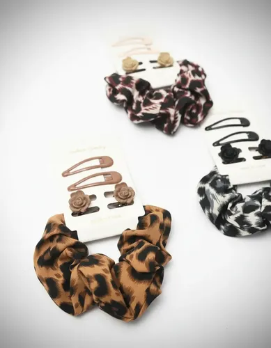 Set Scunzy, Broches Y Tik Tak Animal Print Para Mujer