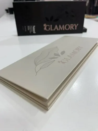 Paleta De 10 Correctores Cremosos Acabado Natural Glamory