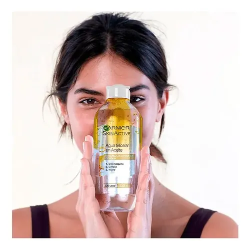 Agua Micelar Bifásica Garnier Skin Active X 400ml