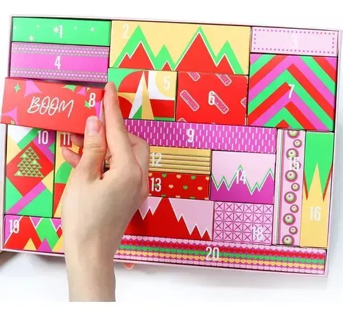 Caja De Belleza Con 24 Días De Calendario De Adviento