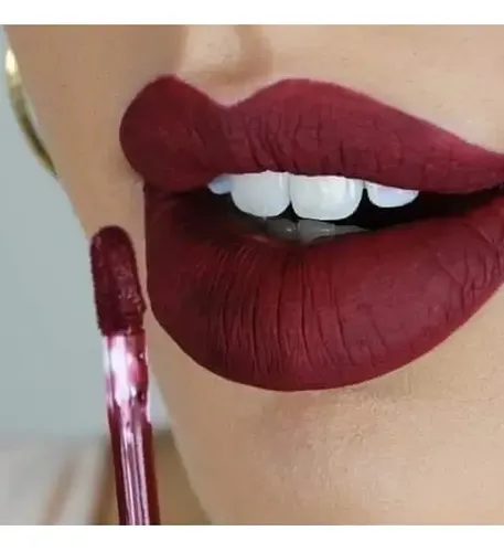 Labial Liquido Acabado Mate At Play Mary Kay Color Berry Strong