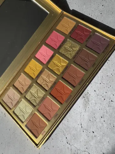 Gold Blooded Palette Jeffree Star Cosmetics