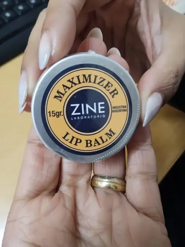 Bálsamo Labial Lip Zine Maximizer Hialuronico Hidratante 15g