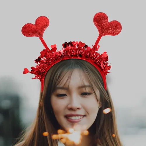 Diadema En Forma De Corazón Para El Día De San Valentín Con