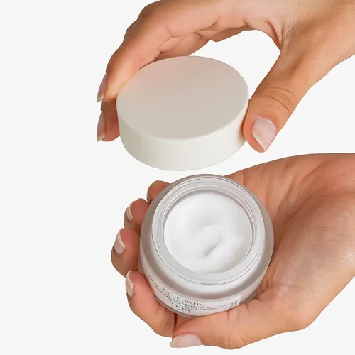 Celebrity Crema Facial Antiarrugas Niacinamida X50g Todo Tipo De Piel