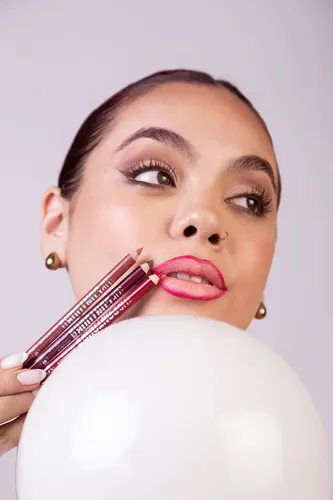 Delineador Labios Lápiz Mazz Rojo Cremoso
