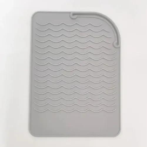 Alfombra De Silicona Para Apoyar Planchita O Buclera Color Gris