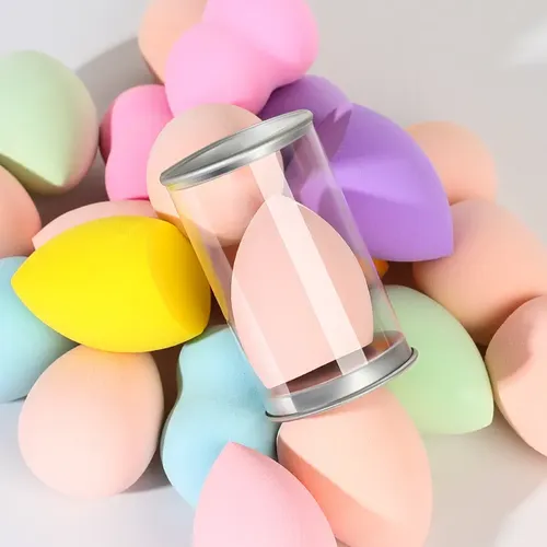 Esponjas De Belleza Ligeras Y Saltarinas En Múltiples