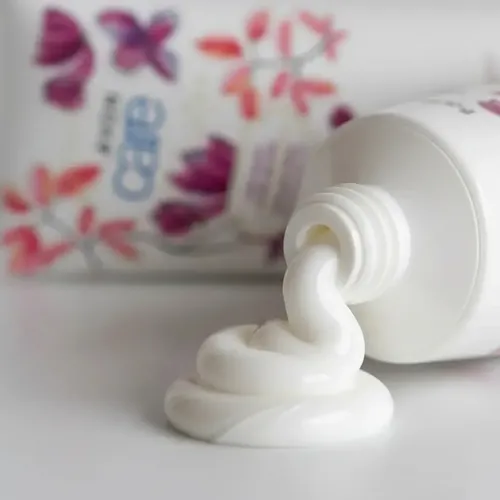 Crema para Manos Avon Care con Aceite de Coco de 50g