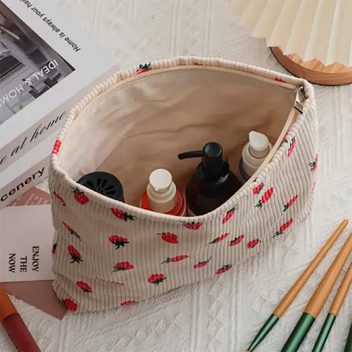 Cute Strawberry De Bolsa De Maquillaje