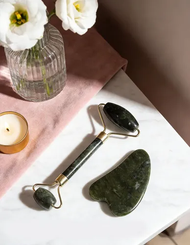 Masajeadores Gua Sha Y Roller Facial Piedra