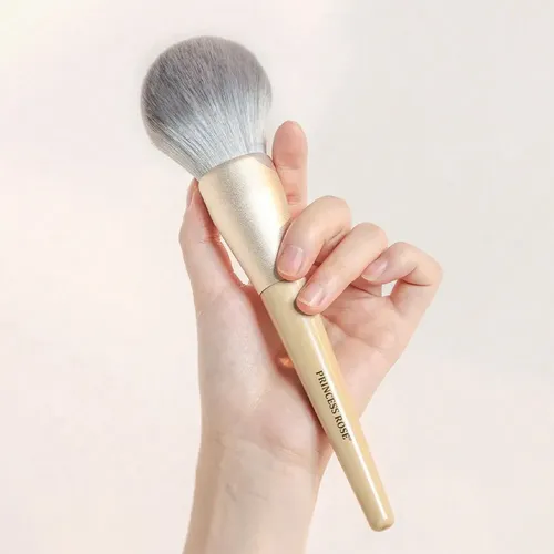 Brocha Portátil Fluffy Highlight En Polvo Para Maquillaje Su