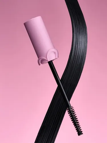 Beauty Creations – Eyeconic Rímel Máscara De Pestañas Mega Volume, Volumen Dramático Que Alarga Con Cepillo De Fibra De Nylon, Color Negro, Vegano Y Libre De Crueldad