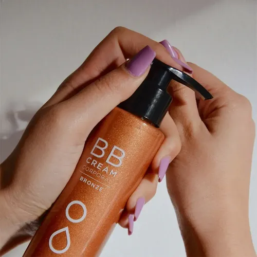 Bb Cream Corporal Icono Efecto Piel De Seda Con Color Brillo